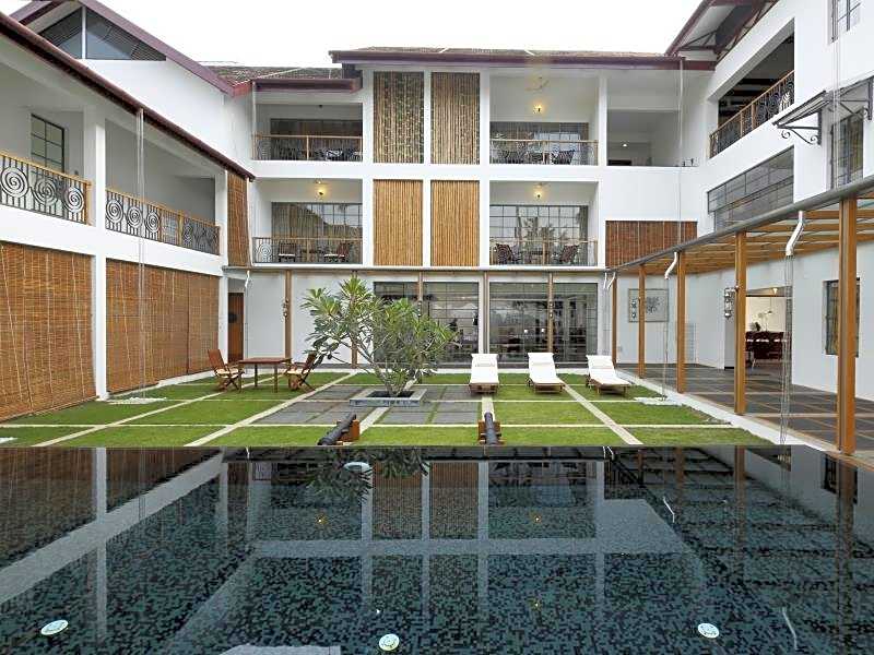 Eighth Bastion - CGH Earth