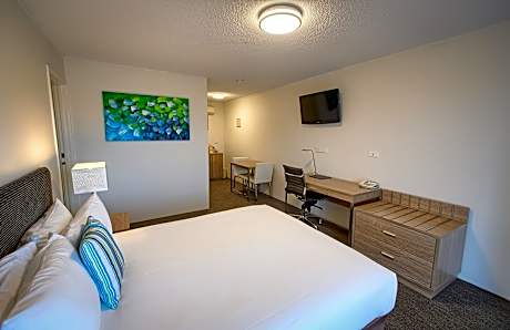 2 Bedroom Suite
