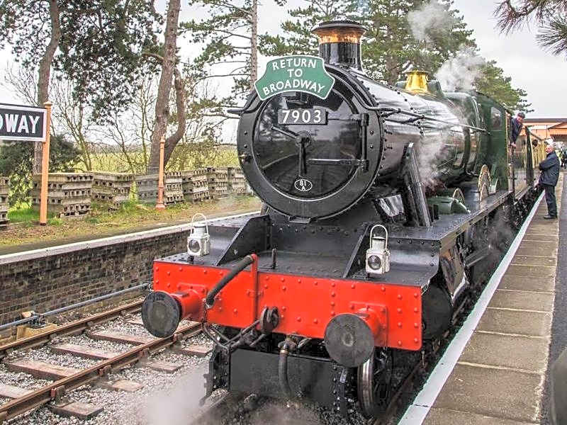 Crown and Trumpet Inn