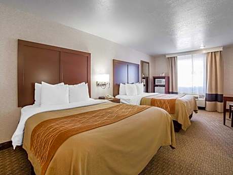 Queen Room with Two Queen Beds - Non-Smoking
