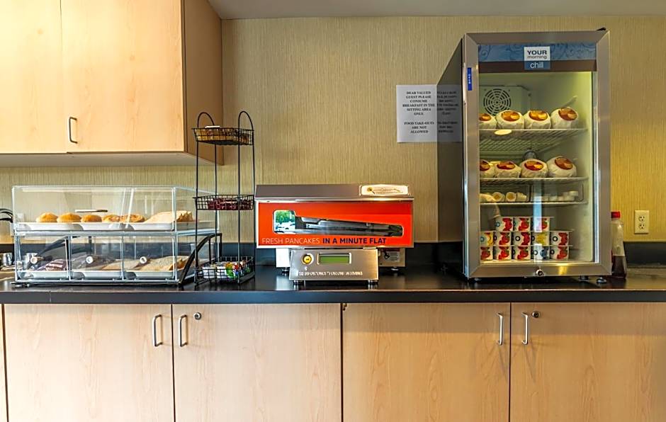 Ramada by Wyndham Kingston