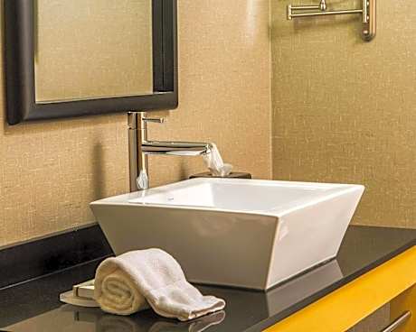 Suite with Two Queen Beds - Accessible/Non-Smoking