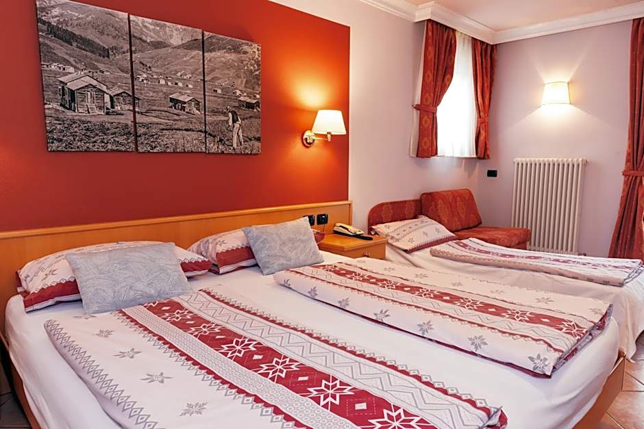 Hotel Garni Rin Da Rin