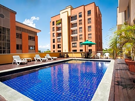 Armenia Hotel