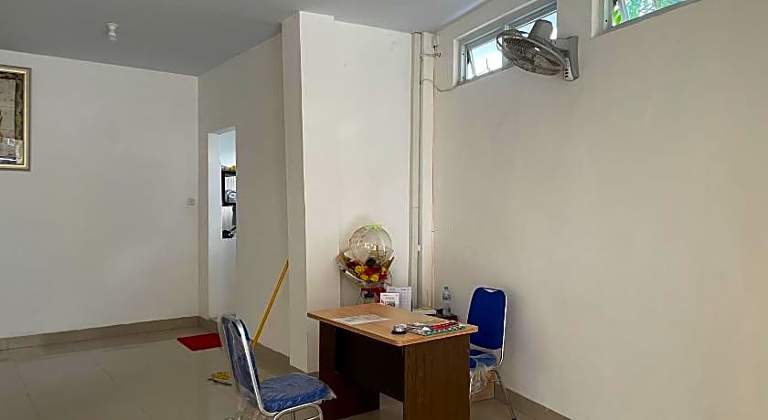 Hotel O Penginapan Musafir Syariah Near Paramount Woman & Childern's Hospital