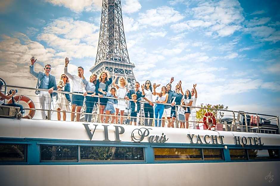 Le VIP Paris - Yacht Hotel