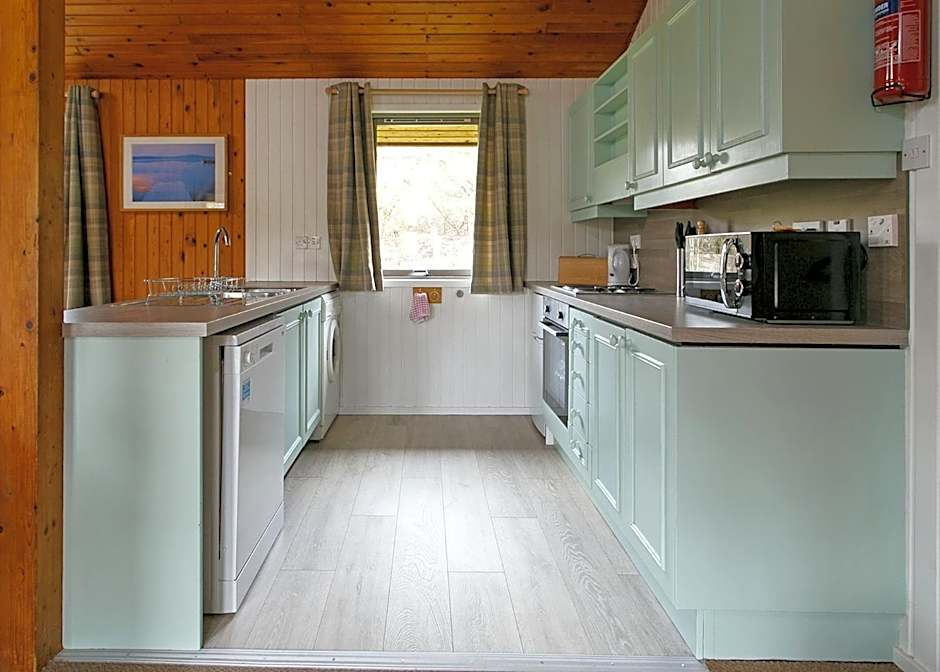 Lochearnhead Loch Side