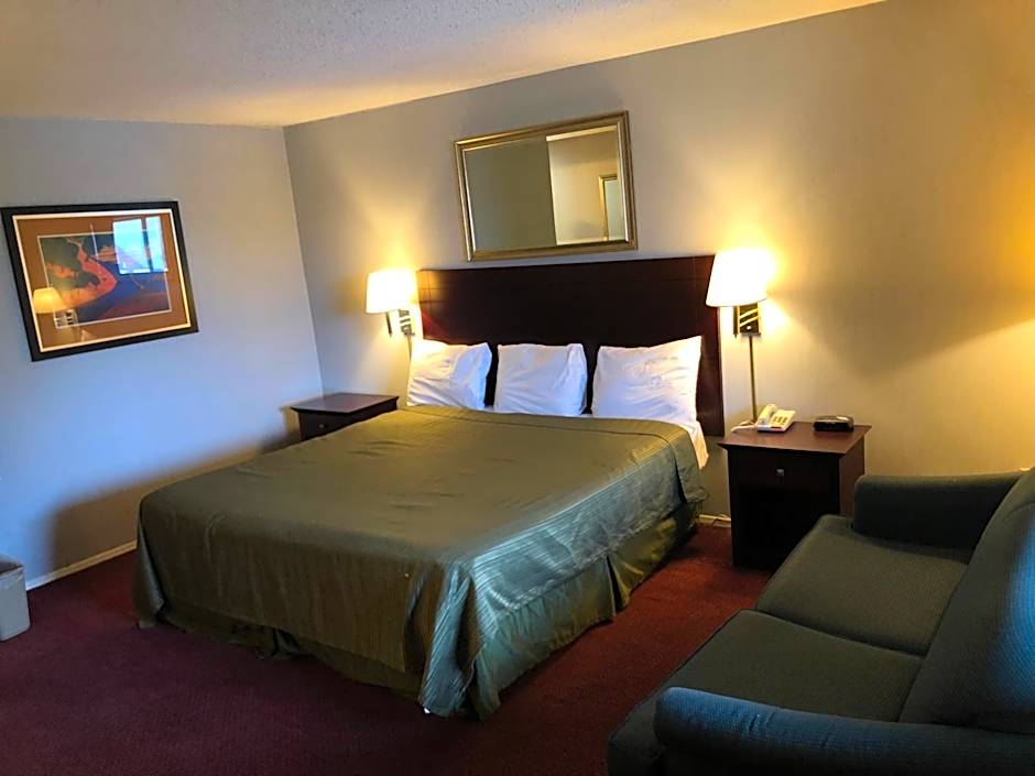Latham Inn