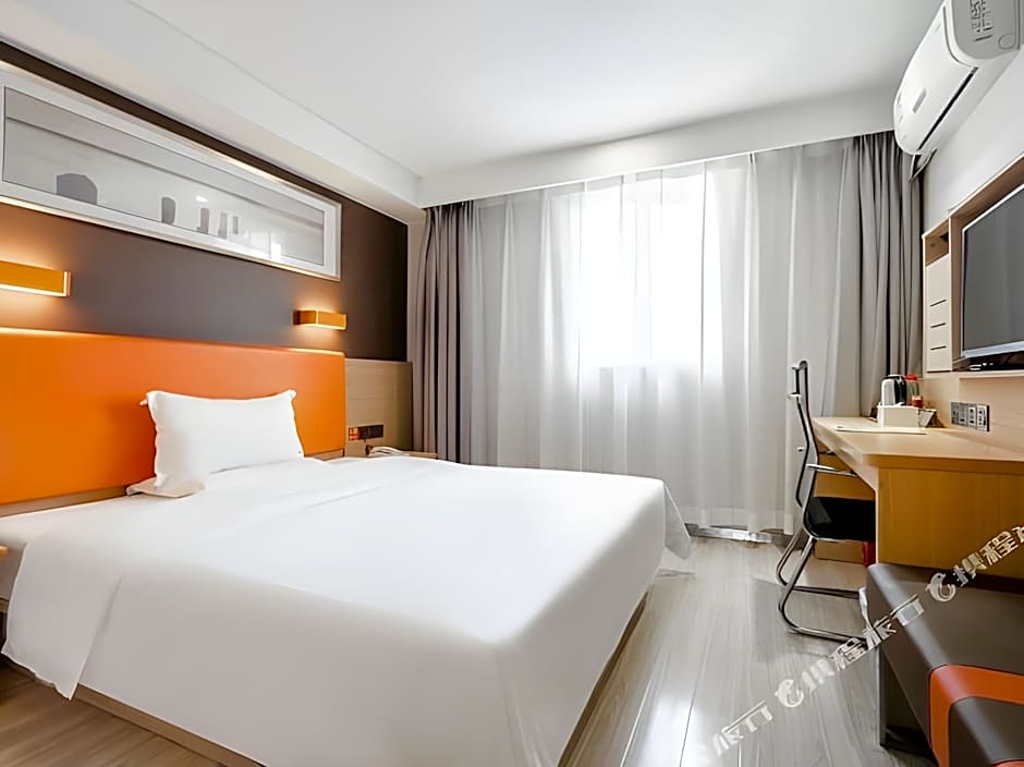 7 Days Inn Xi'an Anyuanmen Metro Station Beishaomen