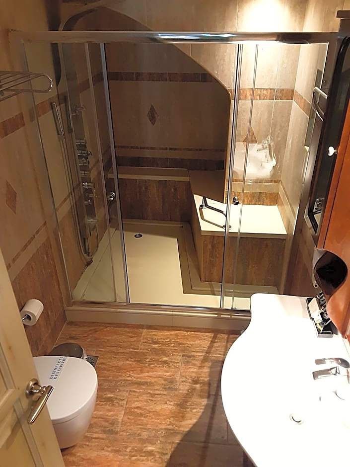 Hamam Oriental Suites
