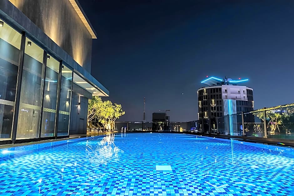 One Residence Hotel & Apartment