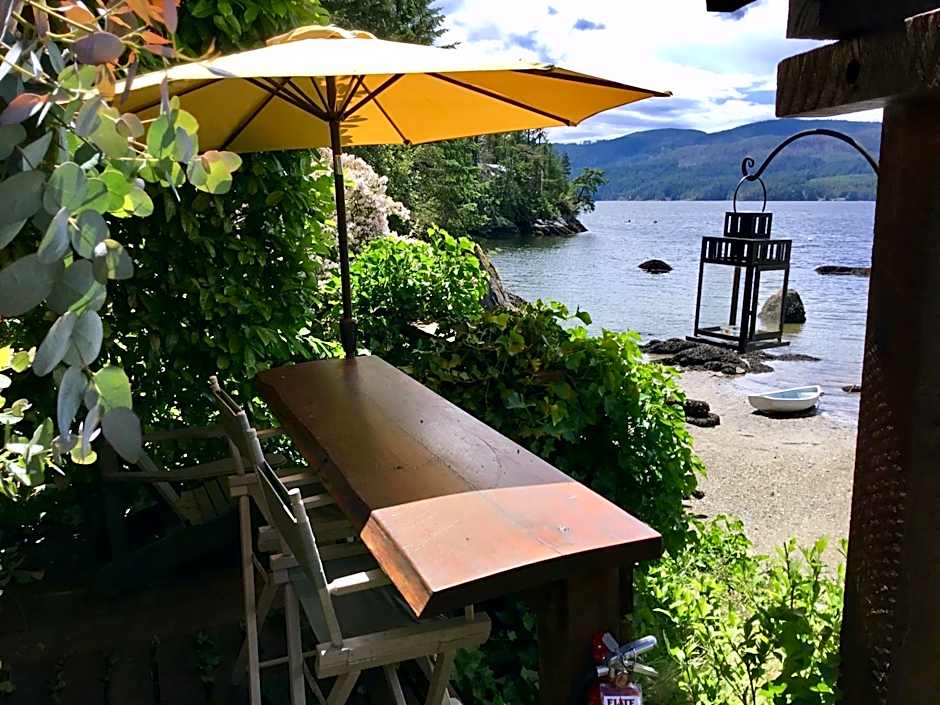 The Tuwanek Hotel and Spa