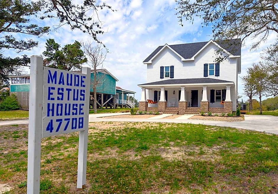 Outer Banks Motel - Village Accommodations