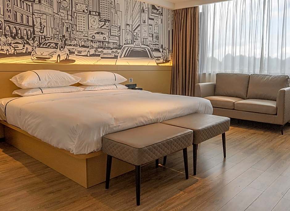 City Comfort Inn Hechi Luocheng Chenglong Lake Park