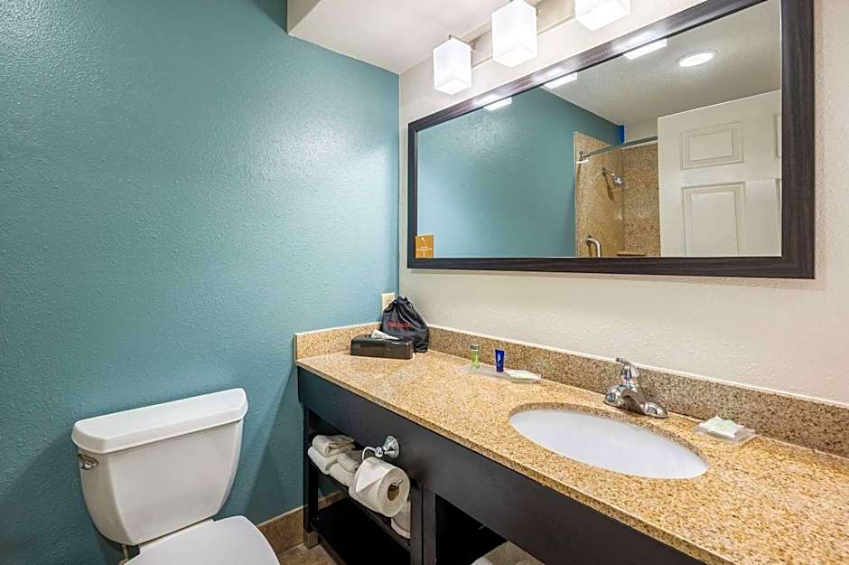 Sleep Inn & Suites