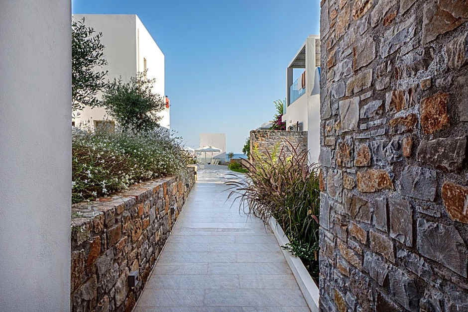 Maritimo Beach Hotel