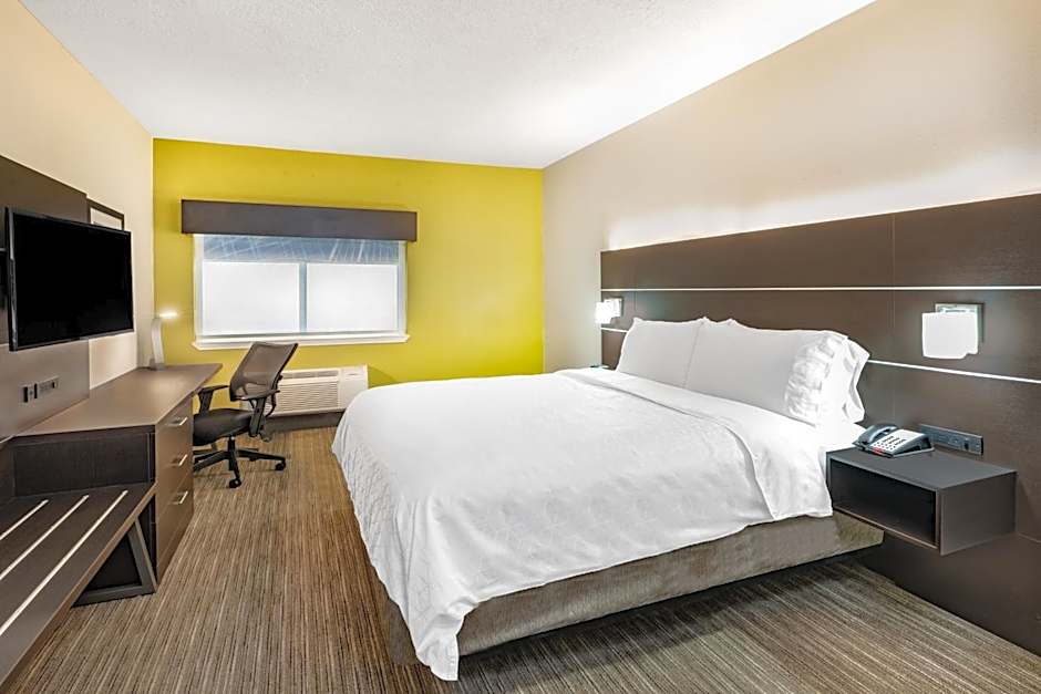 Holiday Inn Express & Suites Albuquerque-N. Balloon Fsta Park By IHG