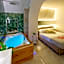 ETNEA 208 LUXURY JACUZZI SUITE Catania