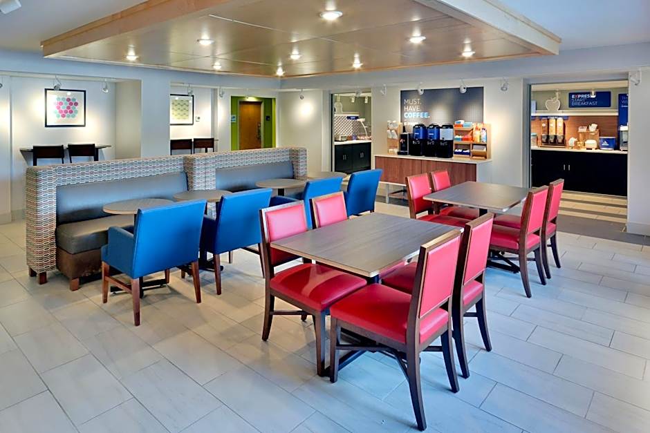 Holiday Inn Express Danville By IHG