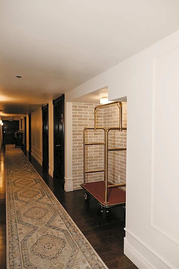 The Brooks Hotel Restaurant and Lounge