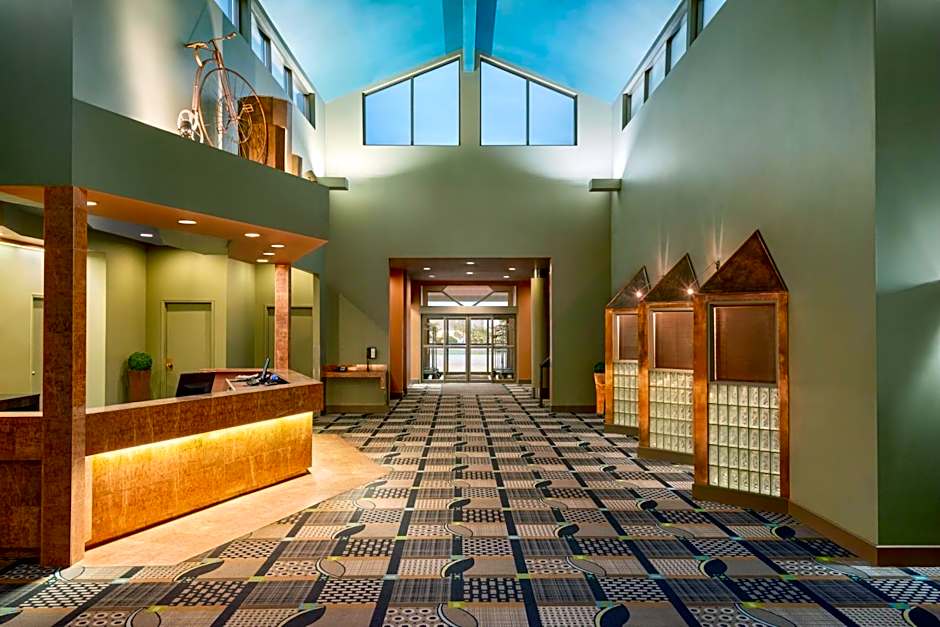 Royal Hotel West Edmonton, Trademark Collection by Wyndham