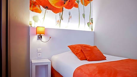 Standard Single Room - Non-Smoking