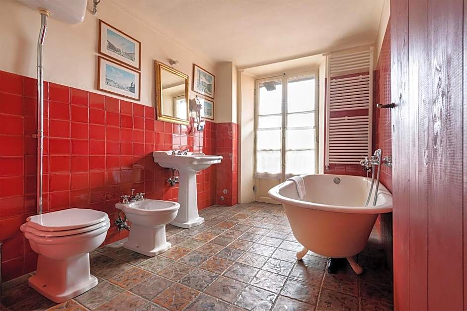 Castello Di San Sebastiano Po