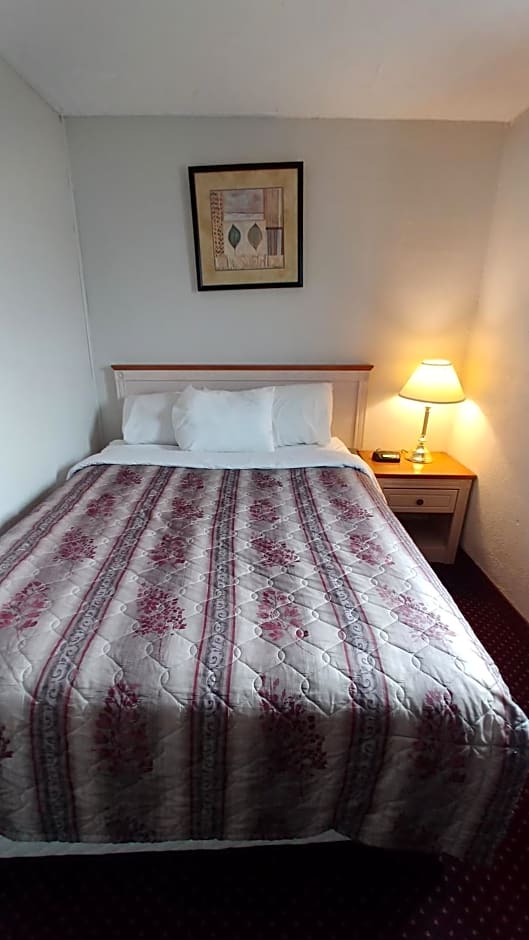 Sand Castle Suites Motel