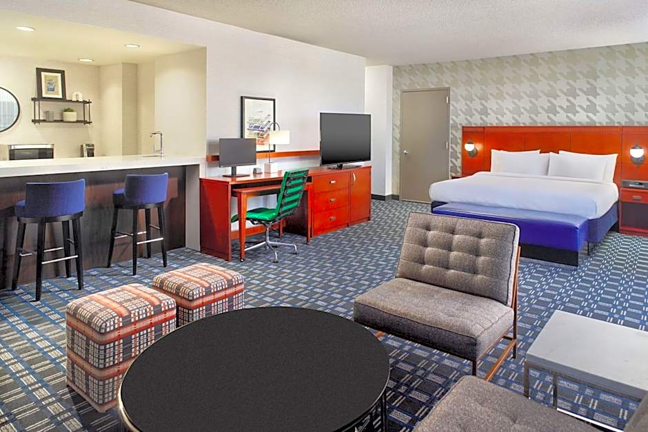 Courtyard by Marriott Arlington Crystal City/Reagan National Airport