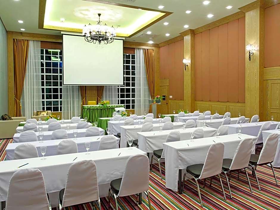 Paradise Hotel Udonthani