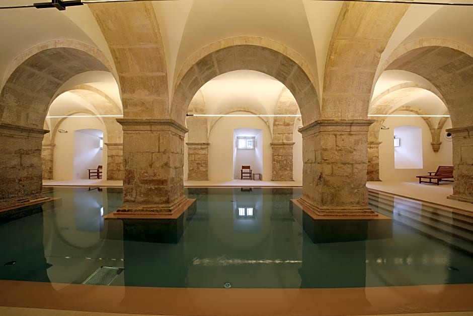 Montebelo Mosteiro de Alcobaça Historic Hotel