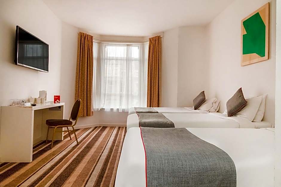 Cardiff Riverside Hotel by Belvilla