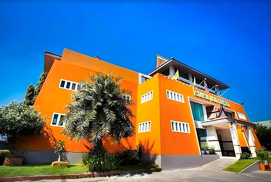 At Ayutthaya Hotel