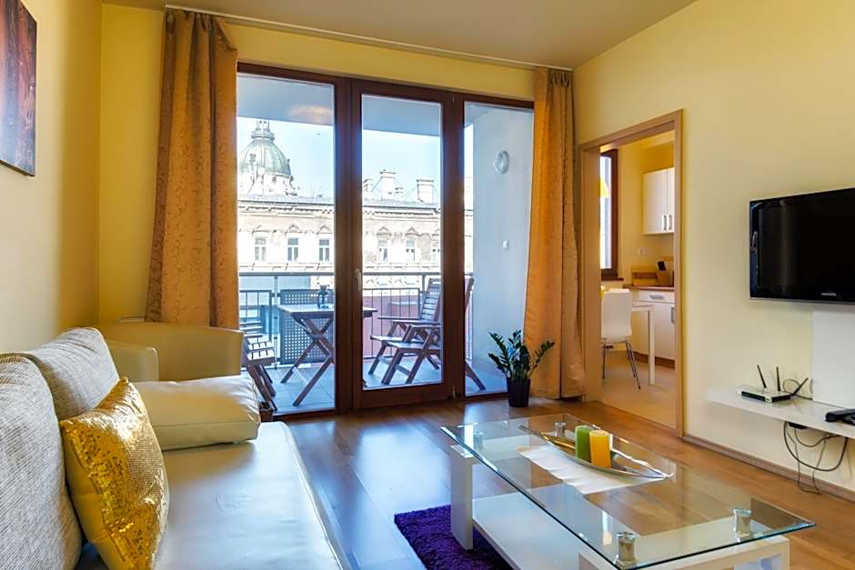 Trendy Deluxe Apartments