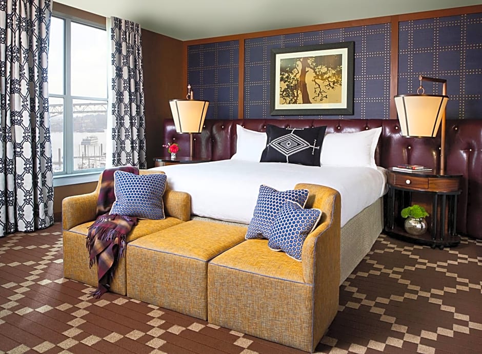 Kimpton Riverplace Hotel By IHG