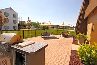 Baymont Inn & Suites Green Bay