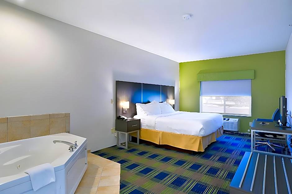 Holiday Inn Express Hotel & Suites Vermillion By IHG
