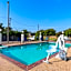 Days Inn by Wyndham Granbury
