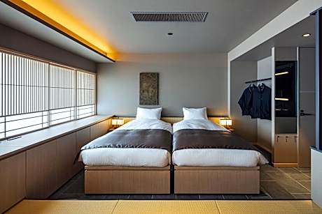 tou Premium Twin Room