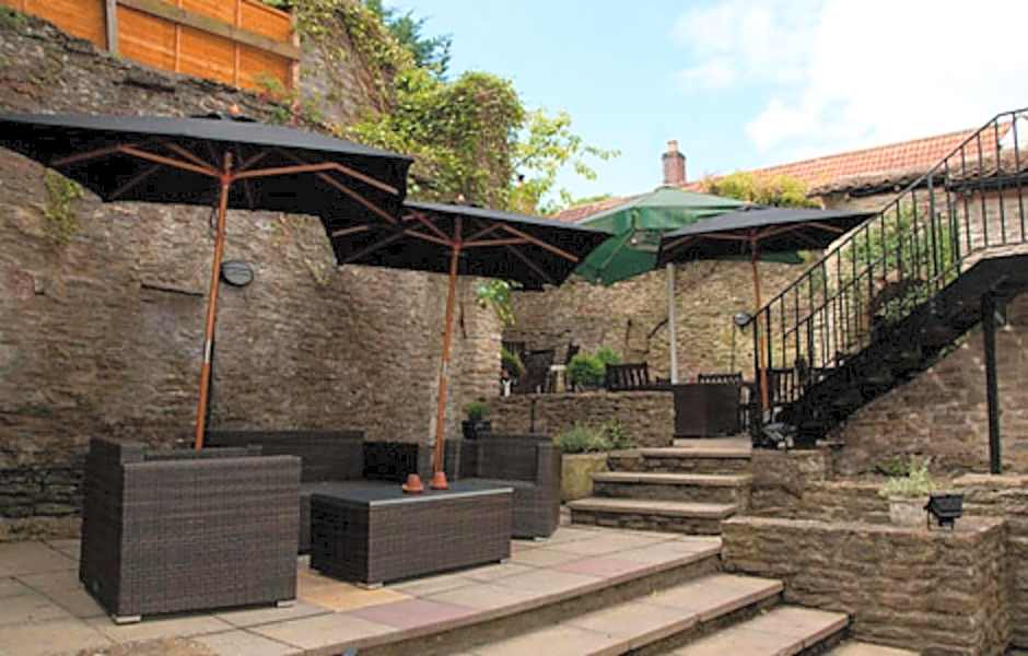 Woolpack Inn by Greene King Inns