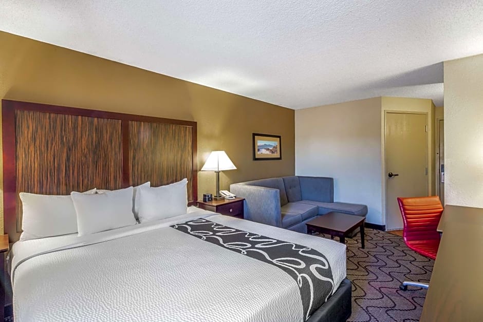 La Quinta Inn Ste Oakland Ap – Oakland, CA