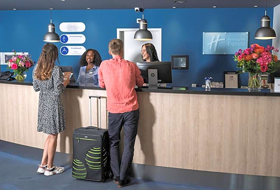 Holiday Inn Express Geneva Airport By IHG