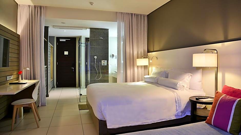 Eden Bleu Hotel