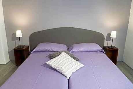 Double or Twin Room with Private Bathroom