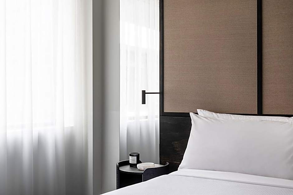 Lancemore Crossley St. Melbourne