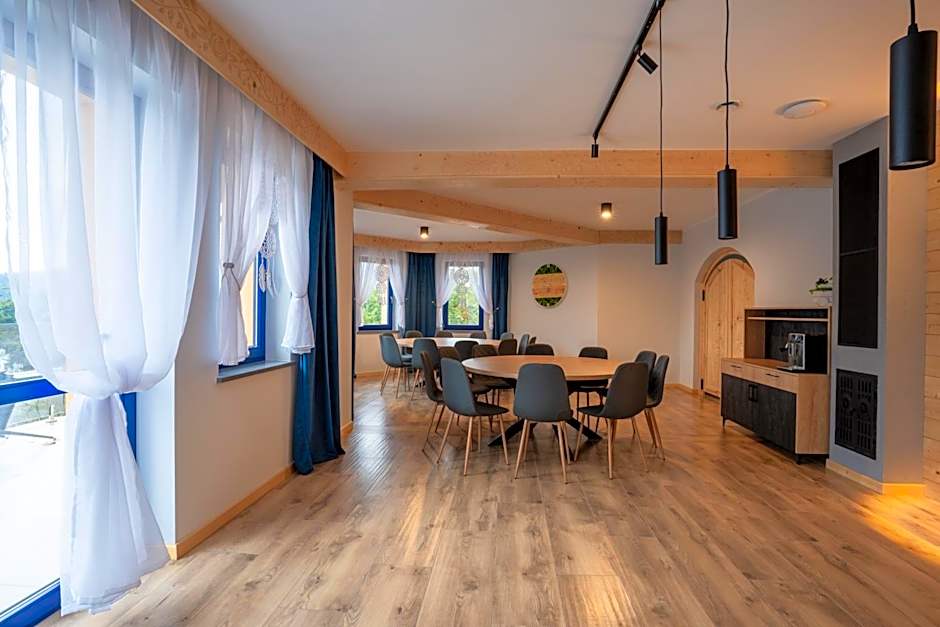 Villa na pagórku Limanowa