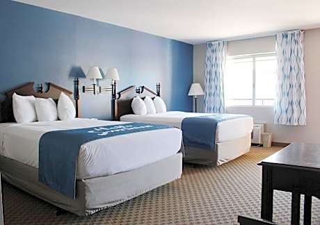 2 Queen Beds Non-Smoking