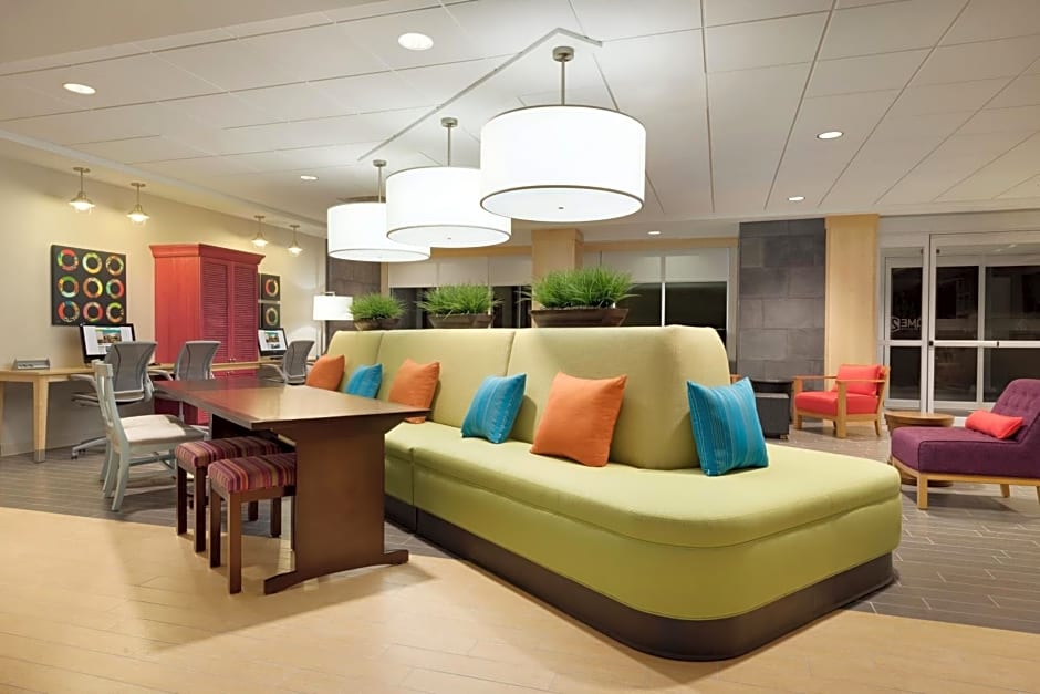 Home2 Suites by Hilton Roseville Minneapolis