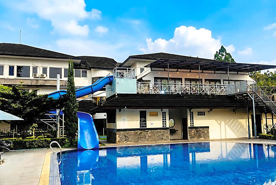 Parama Hotel