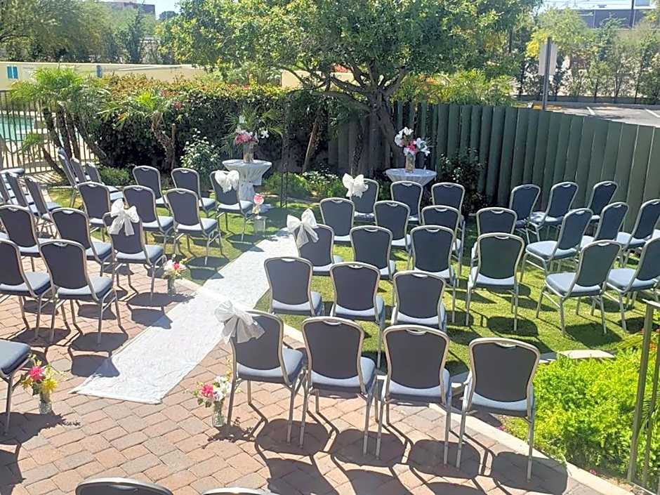 Holiday Inn Phoenix Airport By IHG